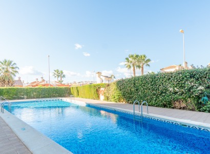 Apartamento / piso - Reventa - Orihuela Costa - 2021A27