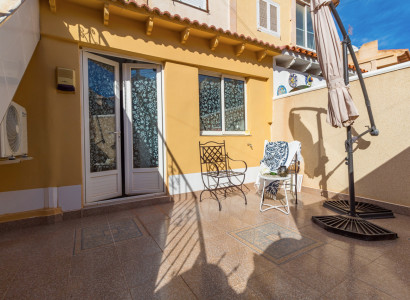 Apartamento / piso - Reventa - Torrevieja - El Chaparral