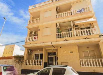 Apartamento / piso - Reventa - Torrevieja - La Mata