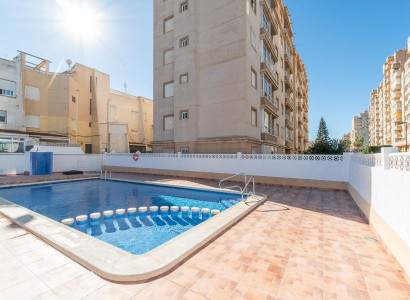 Apartamento / piso - Reventa - Torrevieja - Nueva Torrevieja