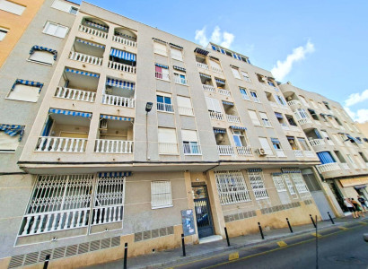 Apartamento / piso - Reventa - Torrevieja - Torrevieja Centro