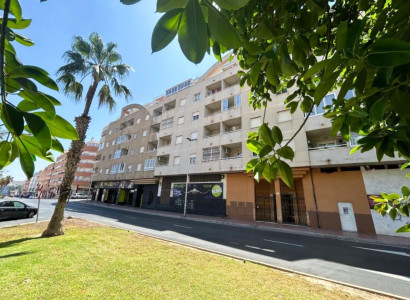 Apartamento / piso - Reventa - Torrevieja - Torrevieja Centro