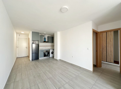 Apartamento / piso - Reventa - Torrevieja - Torrevieja Centro