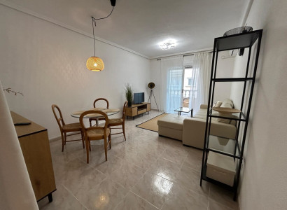 Apartamento / piso - Reventa - Torrevieja - Torrevieja Centro