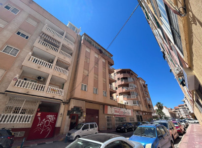 Apartamento / piso - Reventa - Torrevieja - Torrevieja Centro