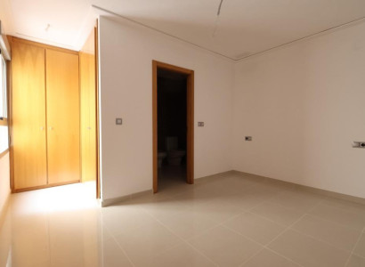 Apartamento / piso - Reventa - Torrevieja - Torrevieja Centro