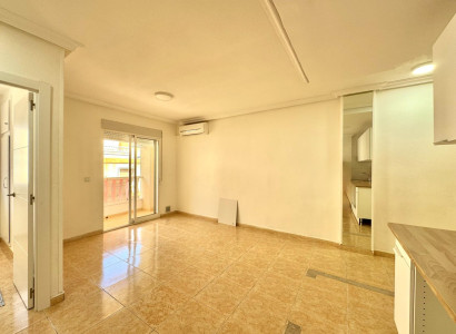 Apartamento / piso - Reventa - Torrevieja - Torrevieja Centro