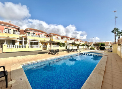 Apartment / flat - Resale - Orihuela Costa - La Zenia