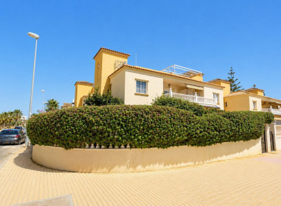 Apartment / flat - Resale - Orihuela Costa - Lomas de Cabo Roig