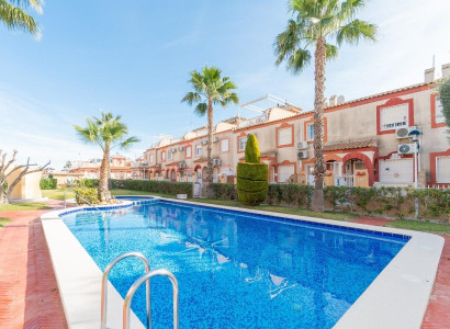 Apartment / flat - Resale - Orihuela Costa - Playa Flamenca