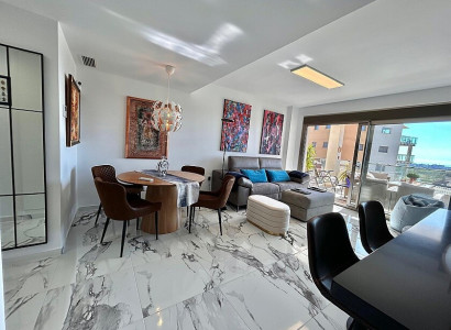 Apartment / flat - Resale - Orihuela Costa - Villamartin