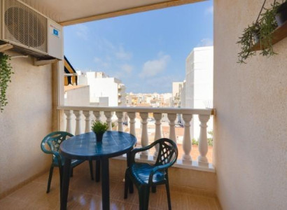 Apartment / flat - Resale - Torrevieja - Centro