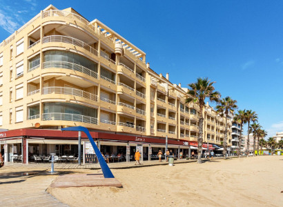 Apartment / flat - Resale - Torrevieja - La Mata pueblo