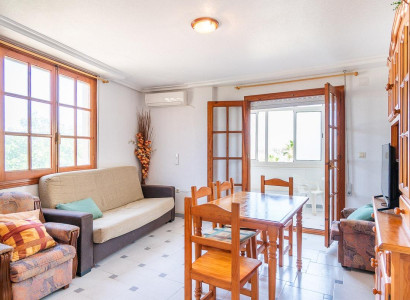 Apartment / flat - Resale - Torrevieja - La Mata pueblo