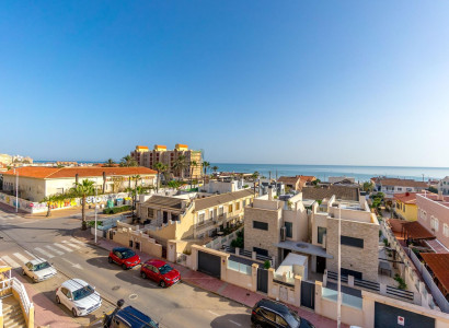 Apartment / flat - Resale - Torrevieja - La Mata