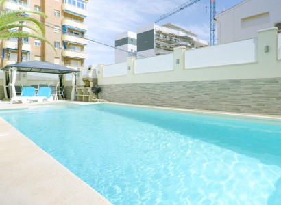 Apartment / flat - Resale - Torrevieja - Punta prima