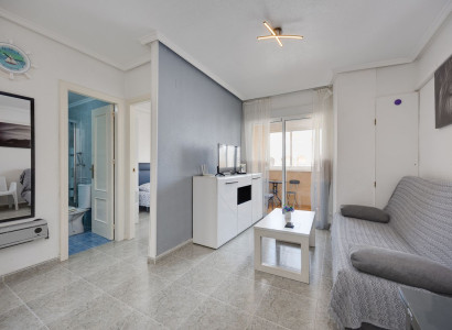 Apartment / flat - Resale - Torrevieja - Torrevieja Centro