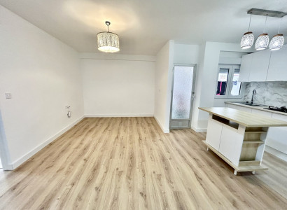 Apartment / flat - Resale - Torrevieja - Torrevieja Centro