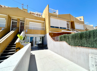 Apartment / flat - Resale - Torrevieja - Torrevieja Centro
