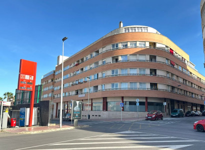 Apartment / flat - Resale - Torrevieja - Torrevieja Centro
