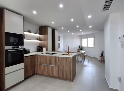 Apartment / flat - Resale - Torrevieja - Torrevieja Centro
