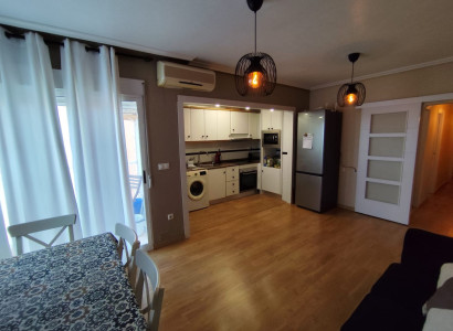 Apartment / flat - Resale - Torrevieja - Torrevieja Centro