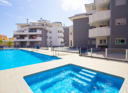 Apartment / flat - Resale - Villamartin - 19753