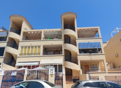 Apartment Penthouse - Återförsäljning - Orihuela Costa - 98090
