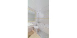 Återförsäljning - Apartamento - Torrevieja - Punta Prima