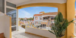 Återförsäljning - Bungalow - Torrevieja - La Siesta - El Salado -  Torreta