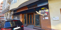 Återförsäljning - Commercial property - Torrevieja - Playa de los Locos