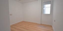 Återförsäljning - Lägenhet / lägenhet - Torrevieja - Centro