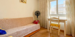 Återförsäljning - Lägenhet / lägenhet - Torrevieja - El Acequión - Los Náufragos