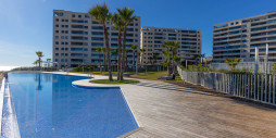 Återförsäljning - Lägenhet / lägenhet - Torrevieja - Punta Prima