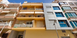 Återförsäljning - Lägenhet / lägenhet - Torrevieja - Torrevieja Centro