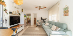 Återförsäljning - Semi Detached Villa - Orihuela Costa - Punta Prima