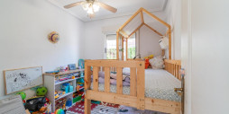 Återförsäljning - Semi Detached Villa - Orihuela Costa - Punta Prima