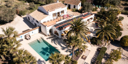 Återförsäljning - Villa - Benissa - Canor