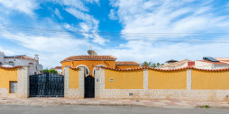 Återförsäljning - Villa - Ciudad Quesada - Rojales