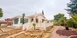 Återförsäljning - Villa - Los Balcones - Los Altos del Edén