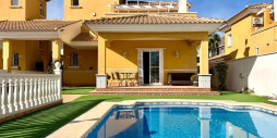 Återförsäljning - Villa - Orihuela Costa - Cabo Roig