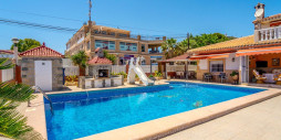 Återförsäljning - Villa - Orihuela Costa - Campoamor