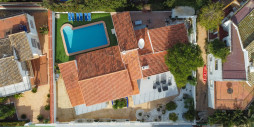 Återförsäljning - Villa - Orihuela Costa - Campoamor