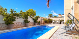 Återförsäljning - Villa - Orihuela Costa - La Zenia