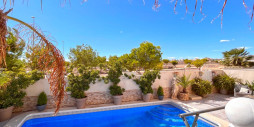 Återförsäljning - Villa - Orihuela Costa - La Zenia