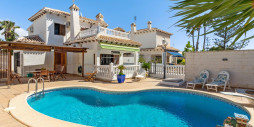 Återförsäljning - Villa - Orihuela Costa - La Zenia