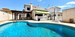 Återförsäljning - Villa - Orihuela Costa - La Zenia