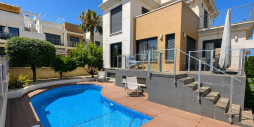 Återförsäljning - Villa - Orihuela Costa - La Zenia