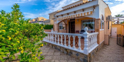 Återförsäljning - Villa - Orihuela Costa - Las Mimosas