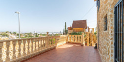 Återförsäljning - Villa - Orihuela Costa - Los Balcones